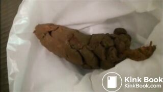 Asian babe shitting a nice turd