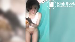 Hot-cutiepie-smears-her-sweet-shit-on-her-sexy-ass-and-pussy-and-tastes-her-shit