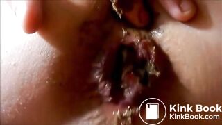 Girl masturbating with can shitting and taste it