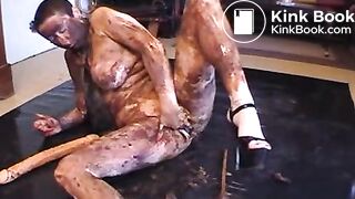 porn - COM - Go Ahead She Isn't Looking! Scat anal game