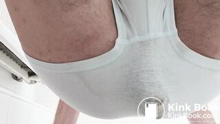 Guy with a nice ass, squeezes out a huge solid log