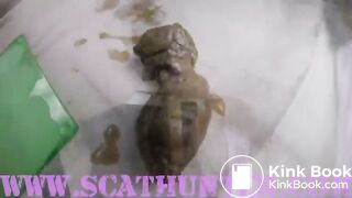 “Turd Nerds” (Valentina & Raquel)