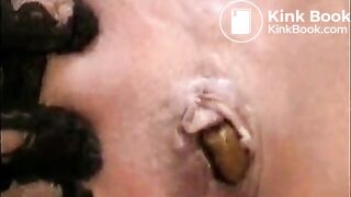 Vintage mature whore shittin and pees close-up