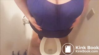 vivienne rose TOILET 4