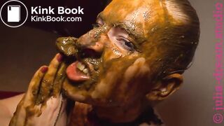 TrailerExhibitionist