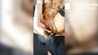 Shitty masturbation with a zucchini