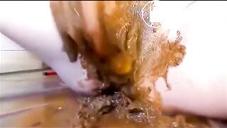 Girl masturbating with shit toy and fisting