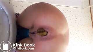 Petite shitting a huge turd