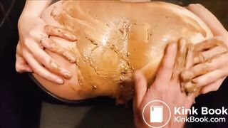 Scat session in the shower I