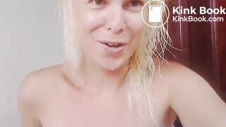 Finger Squirt & Poop