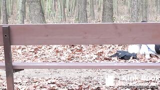 Annie powerpissing and shitting