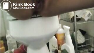 Girl anal masturbation and shitting