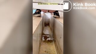 Chinese ditch toilet 2