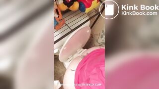 BBW Loud shitting