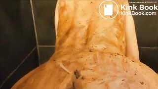 Scat session in the shower II