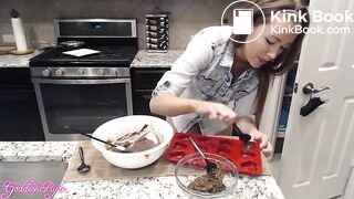 GR - Shit & Bake Heart Shape Fudge