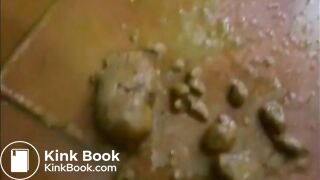 Big ass girl has diarrhea