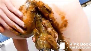 Girl smear shit on butt and cunt masturbating with dildo and fisting