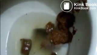 Four eyes brunette shitting a lot of quantity