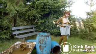Lyndra Lynn cooling off with cow shit