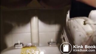 Girl is doing a big squirt of diarrhea
