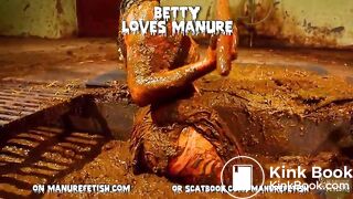 Our cowshit girls - smearing and masturbating in manure
