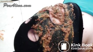 PooAlina - Toilet slave eats Alina's morning diarrhea