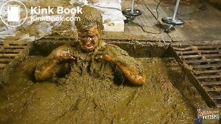 Wicked Betty in the manure channel trailer