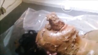 Grosse pute tartinée de merde - 2