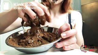 Breakfast of Scat Princesses