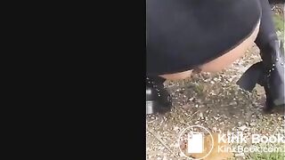 Milf outdoor diarrhea - ThisVidcom