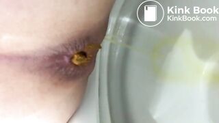 Poop at mall 2 (August 2017)