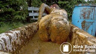 Lyndra Lynn bathing in Cowshit - ManureFetish Sale