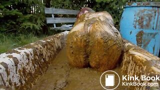 Lyndra Lynn bathing in Cowshit - ManureFetish Sale