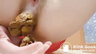 Poop in my hand 2