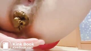 Poop in my hand 2