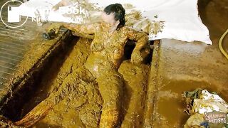 Bettys favourite workout in cowshit