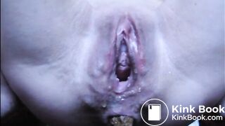 Mature lady shitting closeup