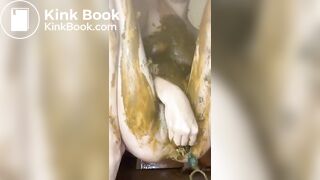 She took the shit out of her ass on a stick