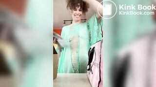 VibeWithMolly - Super Messy Underwear Poop