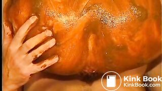 Debbie-Loves-Shit-02