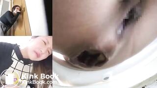 Sweet curvy Japanese lady poops hard