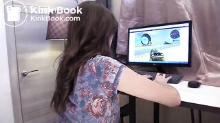 Toilet Slave for Gamer Girl