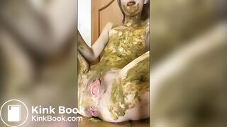Sucking a dirty dildo