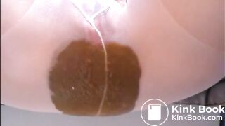 Milf shitting diarrhea on white pantyhose