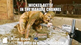 Wicked-Betty-in-the-manure-channel-trailer