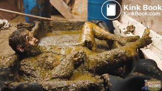 Frankys Time in the manure basin