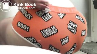 Brooke Pooping Her Panties!