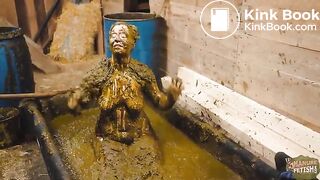 cleaningendsinamess-lyndralynn-lq