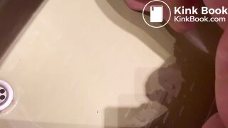 pee